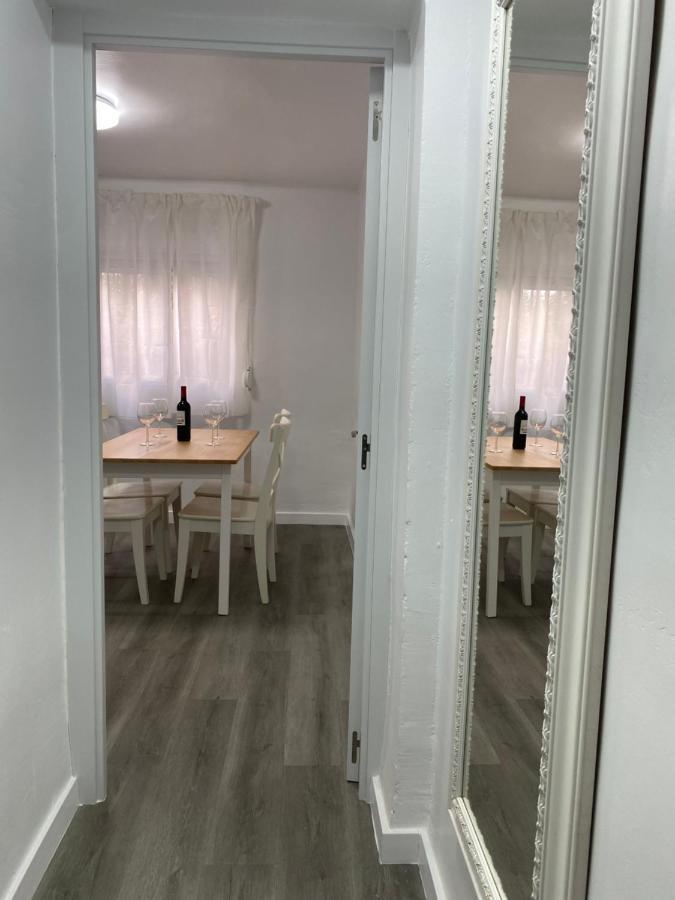 Piso Junto Al Hospital Macarena Lejlighed Sevilla Eksteriør billede